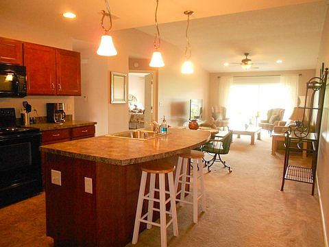 2nd image of 2211 Rolling Hills Dr
