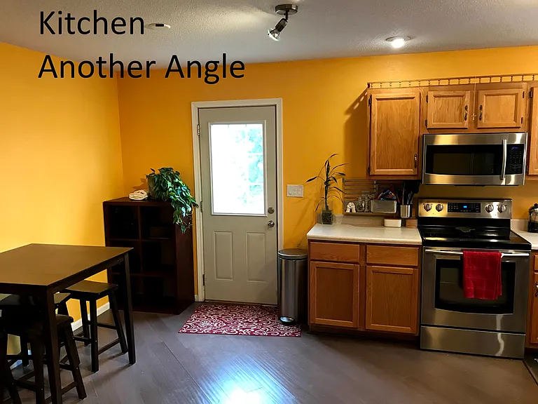 631 S Fridley Ct — Photo 9