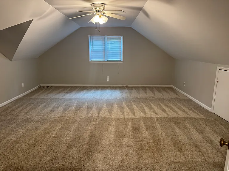 4007 Yadkin Dr — Photo 18