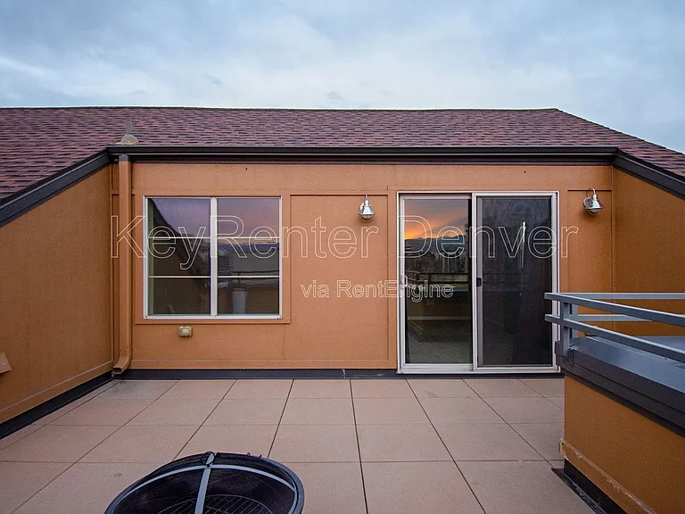 492 S Saulsbury St — Photo 81