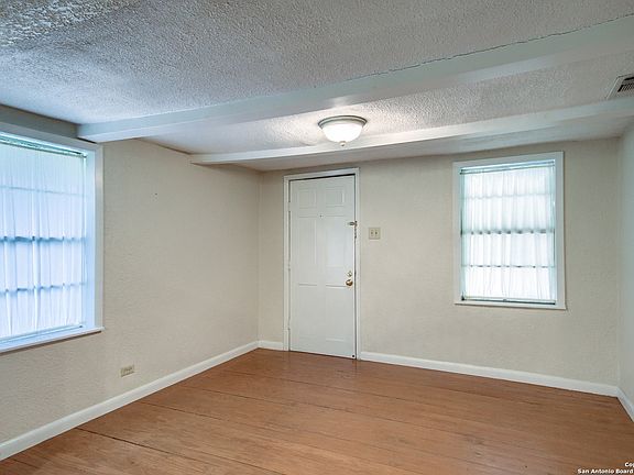 5th image of 5023 Brockman St