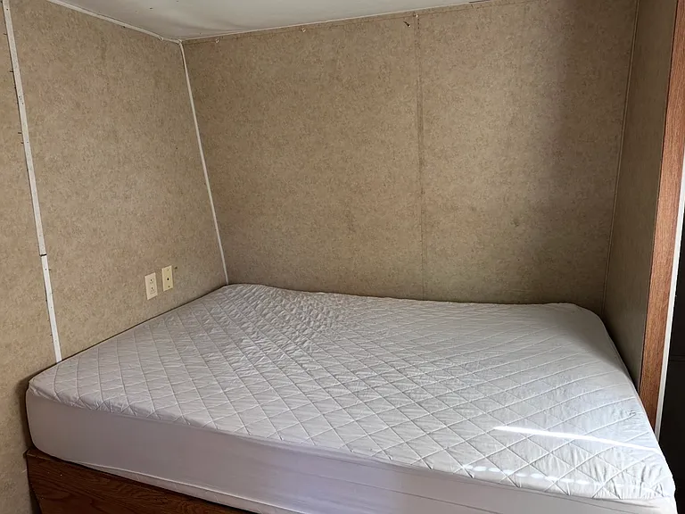 176 W Airline Dr #116 — Photo 3