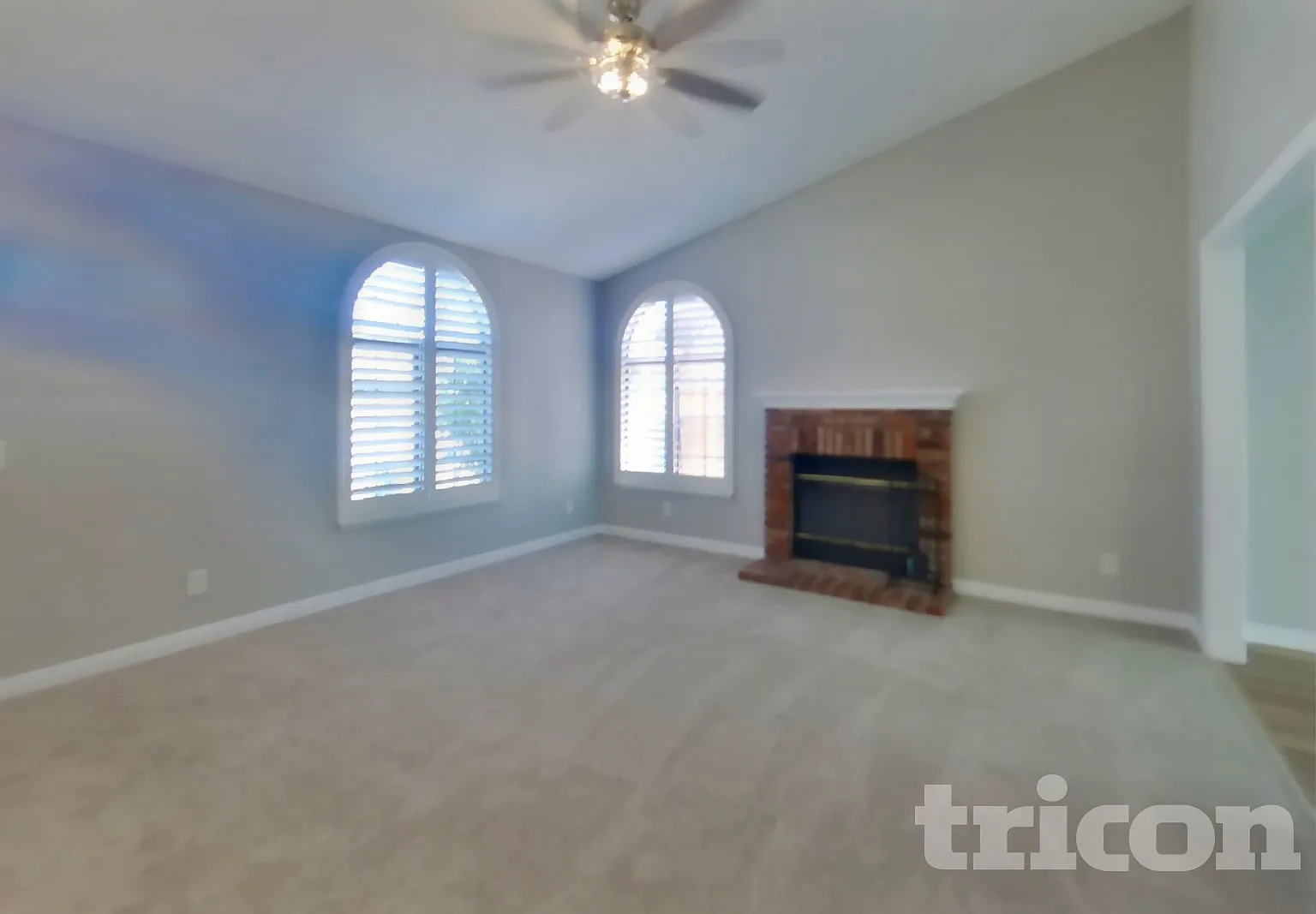 43257 Echard Avenue Lancaster CA — Photo 2