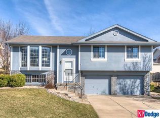 8909 N 82nd St, Omaha, NE 68122