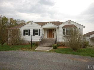 1430 Turkeyfoot Rd, Forest, VA 24551