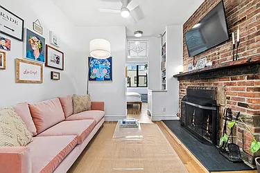 252 West 20th Street