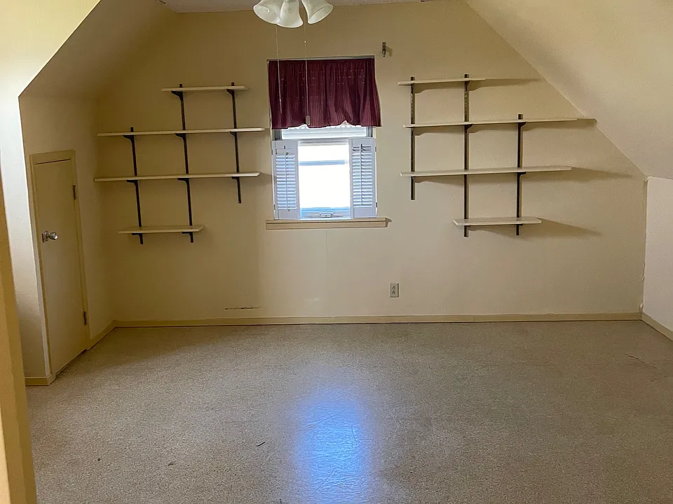 219 Allen Dr