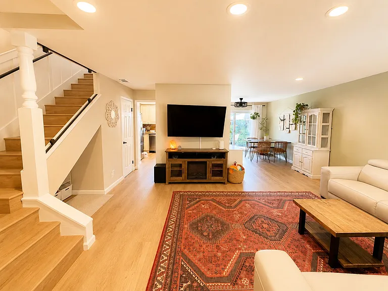 2820 Bollinger Canyon Rd — Photo 1
