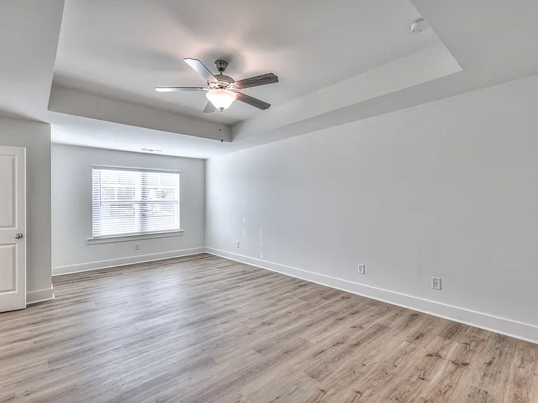 Westfield Townhomes — Photo 9