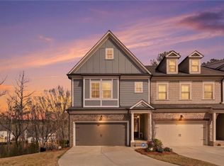 425 Retreat Ln, Canton, GA 30114