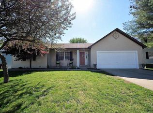 512 Deer Tracks Trl, Saint Peters, MO 63376