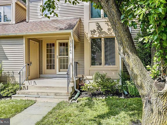 3rd image of 12566 Garland Tree Ct