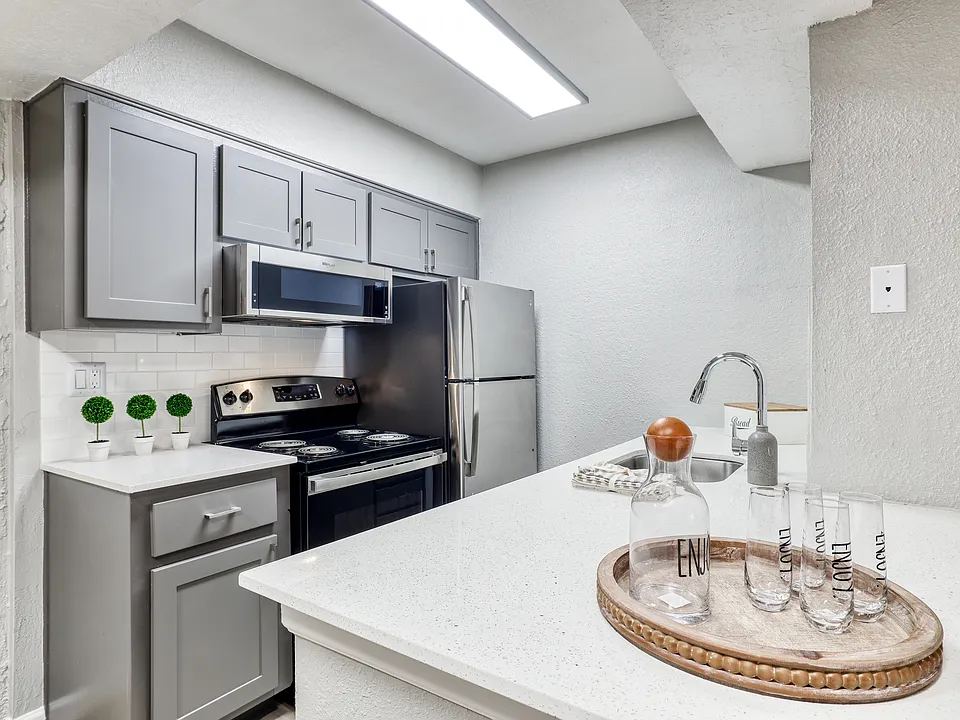 Senara Apartments