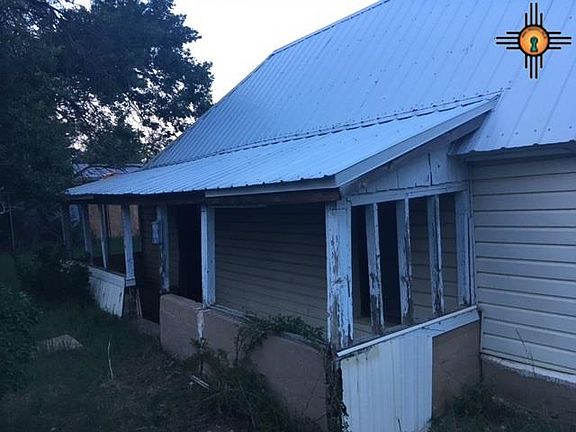 2nd image of 1506 Romero St