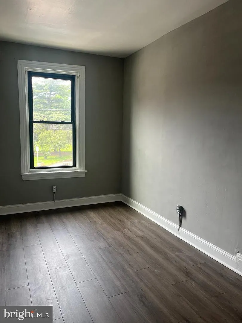 2 bed, 650 sqft, $1,325 — Photo 4