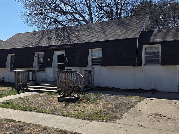 2nd image of 816 S Kimball St