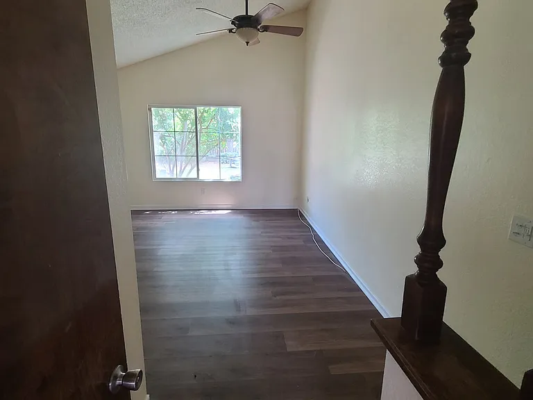 2111 Tomah Ave — Photo 6