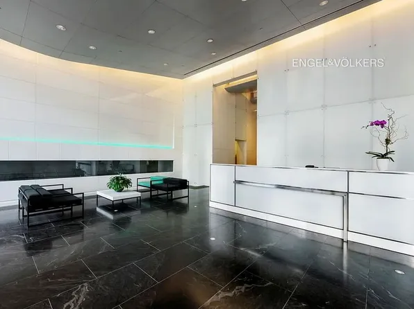 247 West 46th Street image 15 of 16