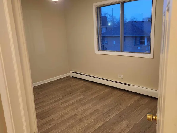1319 N Baldwin Ct Unit 2D, Palatine, IL 60074