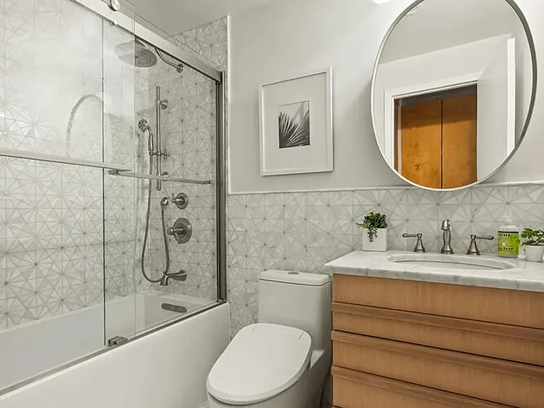 110 Clinton Ave #2B — Photo 7