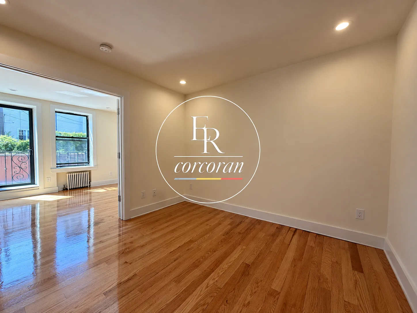 1545 White Plains Road — Photo 3