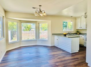 505 Funston Dr, Santa Rosa, CA 95407