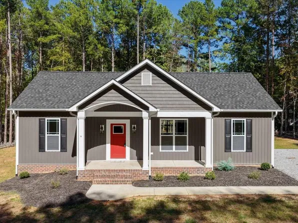 319 Merifield Dr, Clarksville, VA 23927