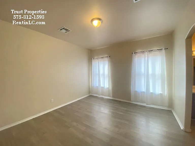 5565 Gobi Ln — Photo 5