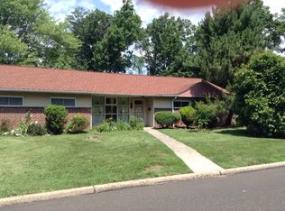 981 Rozel Ave, Southampton, PA 18966