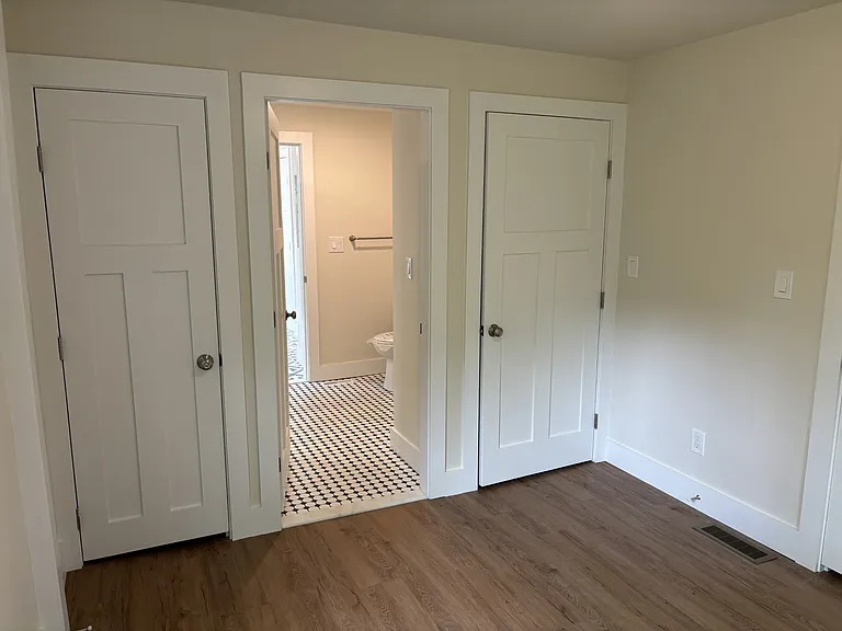 36 E Shore Rd — Photo 25