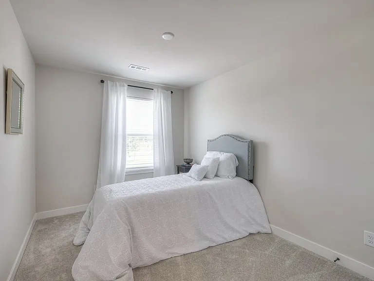 2013 Walnut Ln — Photo 30