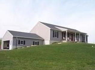 21 Vineyard Rd, Christiana, PA 17509