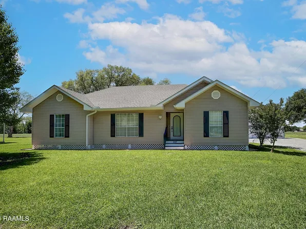 5107 Creighton Dr, New Iberia, LA 70560