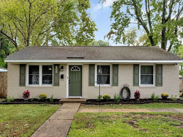 900 79th St, Newport News, VA 23605