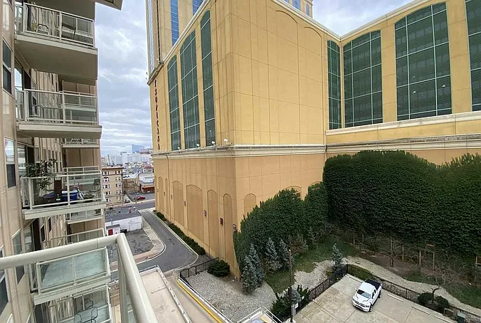 Atlantic Ave, Atlantic City — Photo 1