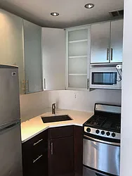 Rented by Flatiron Real Estate Advisors LLC
