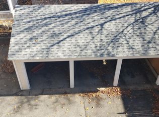 689 Maple St APT 3, Manchester, NH 03104