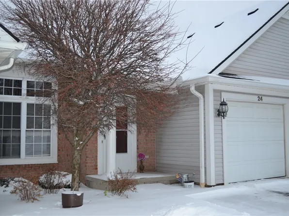 24 Amberwood Pl, Rochester, NY 14626
