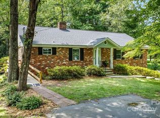 3 Stockwood Rd, Asheville, NC 28803