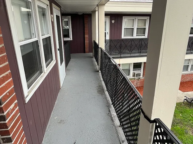 20 Post Office Ave #13 — Photo 13