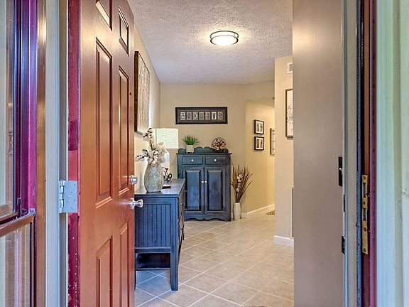 5th image of 300 Ginger Creek Ln