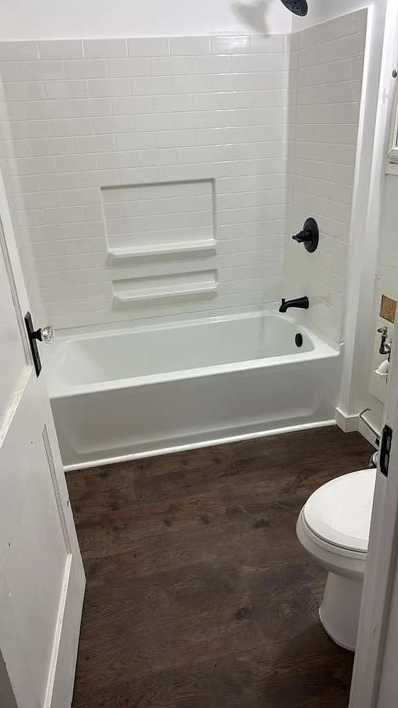 3 bed, 1200 sqft, $1,600 — Photo 1