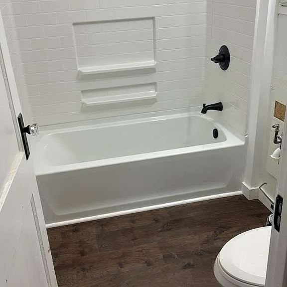 115 Melrose Ave S #2 — Photo 1