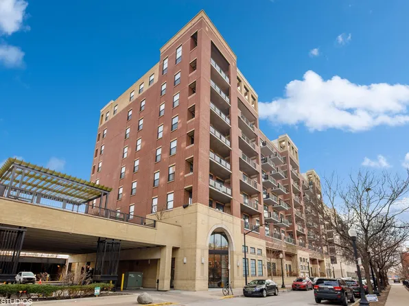 833 W 15th Pl Unit 701-W, Chicago, IL 60608