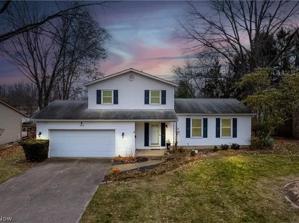 559 McEntee Dr, Wadsworth, OH 44281