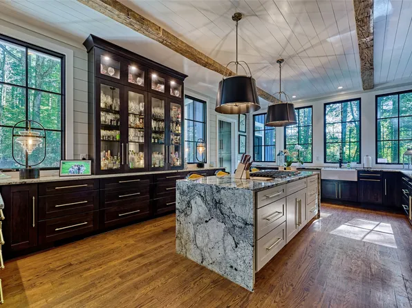 138 Belladonna Drive, Cashiers, NC 28717