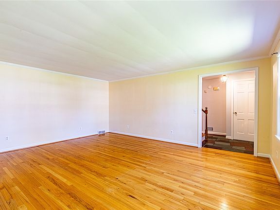 5th image of 146 London Rd