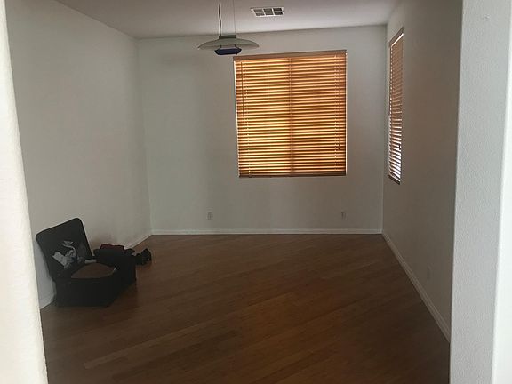 5th image of 6421 Gilded Flicker St