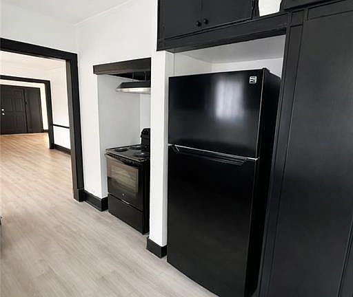 4th image of 5514 Paseo Blvd #1