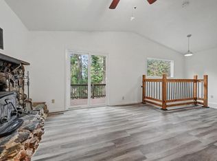 3105 Ridgecrest Way, Pollock Pines, CA